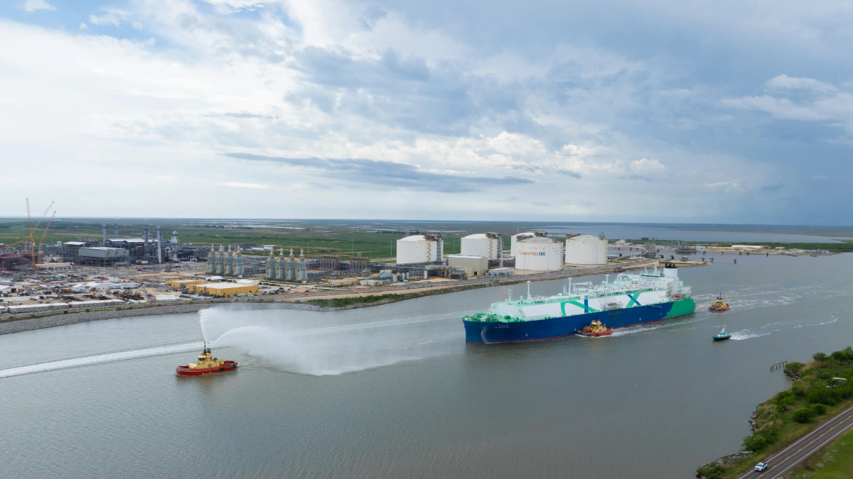 QatarEnergy-ExxonMobil Golden Pass LNG marks 'milestone' first cargo export