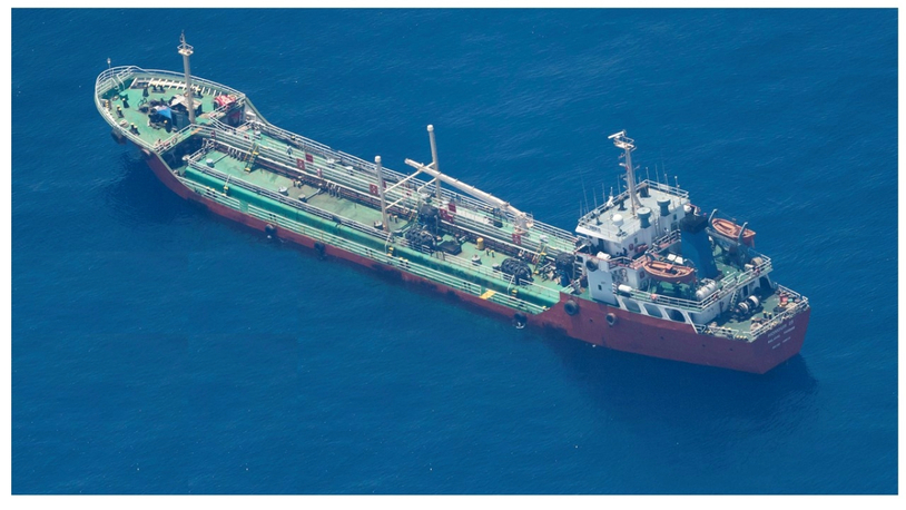 Riviera - News Content Hub - Piracy: IMO mourns crew killed in rescue ...