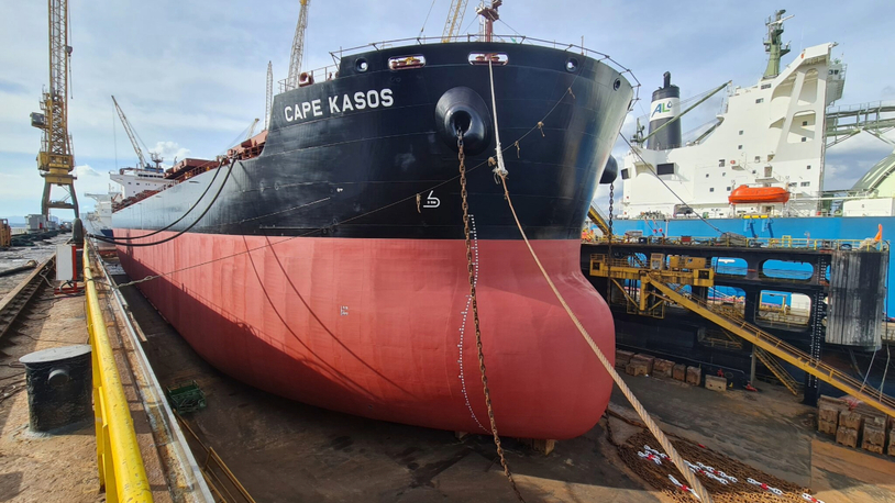 Greece's Cape Shipping shifts newbuilding focus to dry bulk with Capesize pair at Hengli