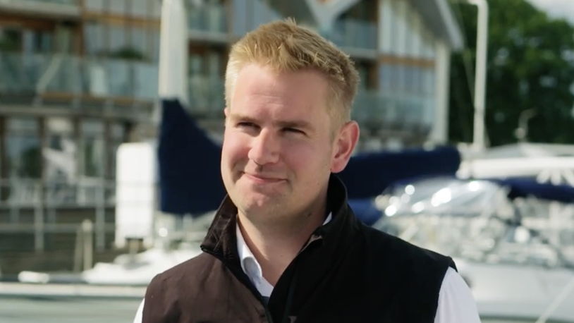 Offshore wind vessels could benefit from range-extending green methanol technology