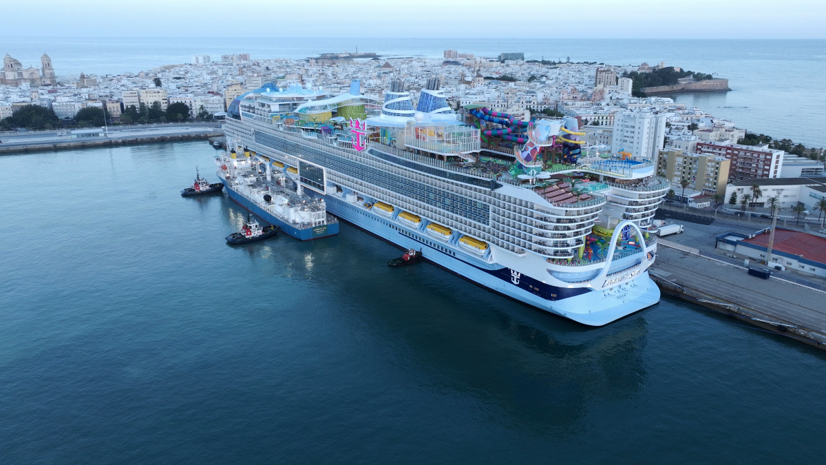 BioLNG bunkered by Royal Caribbean's newest 5,600-passenger cruise ship