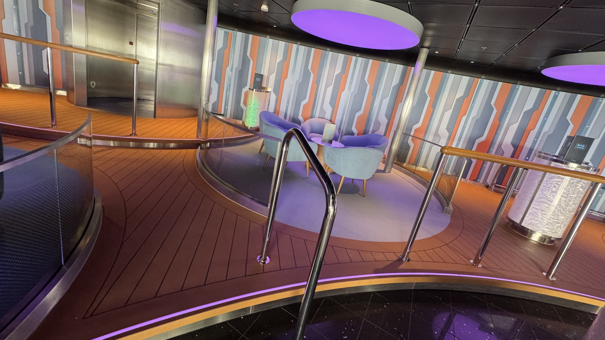 Sustainable cruise ship design, top to bottom